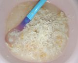 Foto langkah ke 6 dari resep Mpasi 6+ Azka : Bubur wortel+ikan+keju.