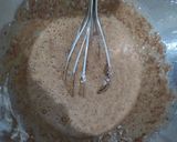 Foto langkah ke 3 dari resep Muffin Coklat Simple.