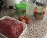 Foto del paso 1 de la receta: Albóndigas en salsa con menestra