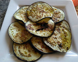 Foto del paso 4 de la receta: Panquecas de albahaca y espinaca con ajo!