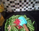 Foto langkah ke 3 dari resep # Tumis buncis ayam.