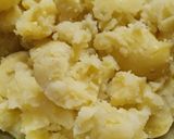 A picture of step 1 of Potato cheese balls.
