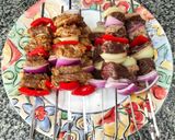 รูปขั้นตอนการทำที่ 3 ของ เคบับเนื้อวัวสองสัญชาติ (Beef Kabob)