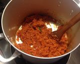 A picture of step 5 of Pork Goulash (Schweinegulasch).