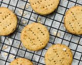 A picture of step 5 of Whole Wheat & Oats Biscuits.