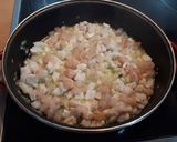 Foto del paso 4 de la receta: 122. Pastel de merluza y gambas