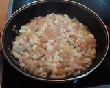Foto del paso 4 de la receta: 122. Pastel de merluza y gambas