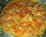 A picture of step 3 of Khageena (Spicy scrambled eggs).