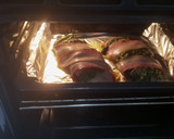 Foto del paso 6 de la receta: ~ Pechuga al horno rellena de espinacas con nata ~
