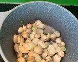 Hình bước làm 2 của món Lẩu nấm chay