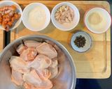 รูปขั้นตอนการทำที่ 1 ของ ไก่ทอดขมิ้น🐔