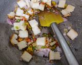 A picture of step 4 of Bread poha.