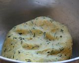 A picture of step 3 of Methi thepla.