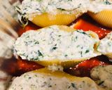 A picture of step 4 of Spinach Stuffed Shells.