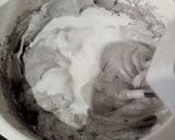 Foto langkah ke 2 dari resep 33. Bolu Kukus Ketan Hitam.