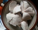 Foto langkah ke 1 dari resep Semur telur tahu kentang.