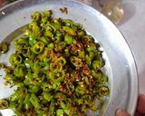 A picture of step 5 of Mirch achaar.