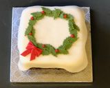 A picture of step 10 of Easy Last Minute Christmas Cake.