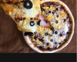 صورة لخطوة 3 من وصفة بيتزا المطاعم 🍕