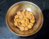 A picture of step 1 of Paanch Mishali Torkari (Mix Veg).