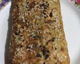 A picture of step 4 of Wheat vegetables bread.