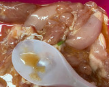 Foto langkah ke 1 dari resep Ayam Bawang Tepung.