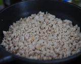รูปขั้นตอนการทำที่ 1 ของ ลาบไก่ทรงเครื่อง (สูตรเจ็บจี๊ด)