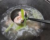 Foto langkah ke 3 dari resep Sop Bening Tahu Udang (Kids Friendly).