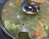 Foto langkah ke 2 dari resep Sop Labu Ceria.