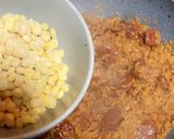A picture of step 4 of Chorizo and Prawns Paella.