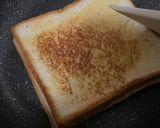 Foto langkah ke 2 dari resep Brown Sugar Cheese Toast.