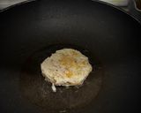 Foto langkah ke 4 dari resep Chicken Burger Double Cheese.