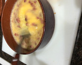 Foto del paso 3 de la receta: Tortilla de tomate cherry y taquitos de jamón