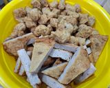 Hình bước làm 3 của món Bún Cá Ngừ, Chả Cá