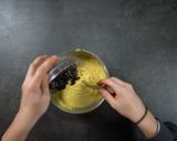 Une image de l'étape 4 de Galette des rois au chocolat.