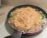 A picture of step 3 of Spaghetti Alfredo Seafood.