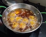 उडीद डाळ, बटाटे, गाजर पकोडे (Urid Dal Batata Gajar Pakode Recipe In Marathi) रेसिपी स्टेप 6 फोटो 