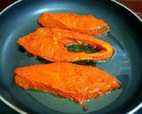 A picture of step 3 of Shallow fish fry.