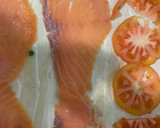 Foto del paso 7 de la receta: Brazo de gitano de salmón exprés