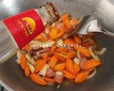 Foto langkah ke 3 dari resep Cah Jagung Muda.