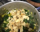 Foto del paso 4 de la receta: Ensalada caliente de sobritas