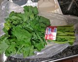A picture of step 2 of Oyster Sauce Greens.