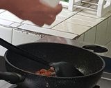 รูปขั้นตอนการทำที่ 3 ของ ไข่นุ่มผัดมะเขือเทศหมูสับ