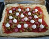 Foto del passaggio 5 della ricetta Pizza Sfogliata