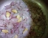 A picture of step 2 of Gawar ki phalli chicken.