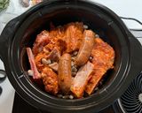 Foto del paso 2 de la receta: Judías pintas con oreja y costillas