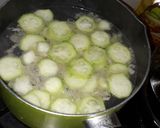 Foto langkah ke 2 dari resep Sayur Oyong Baso.
