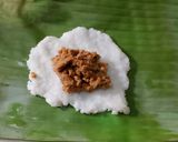 Foto langkah ke 4 dari resep Buras Isi Oncom Pedas.