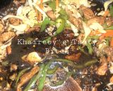 A picture of step 3 of Chow mien.