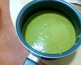 Foto del paso 3 de la receta: Crema de guisantes con espárragos trigueros y ñoquis
